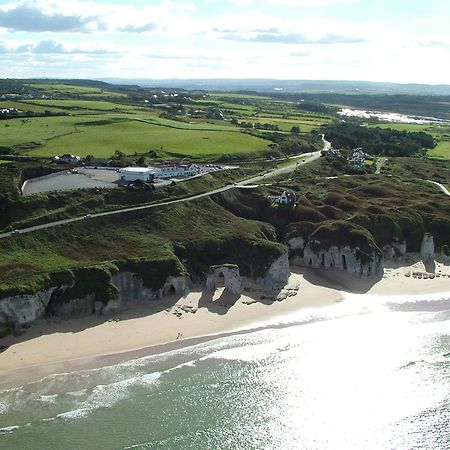 Royal Court Hotel Portrush Ngoại thất bức ảnh