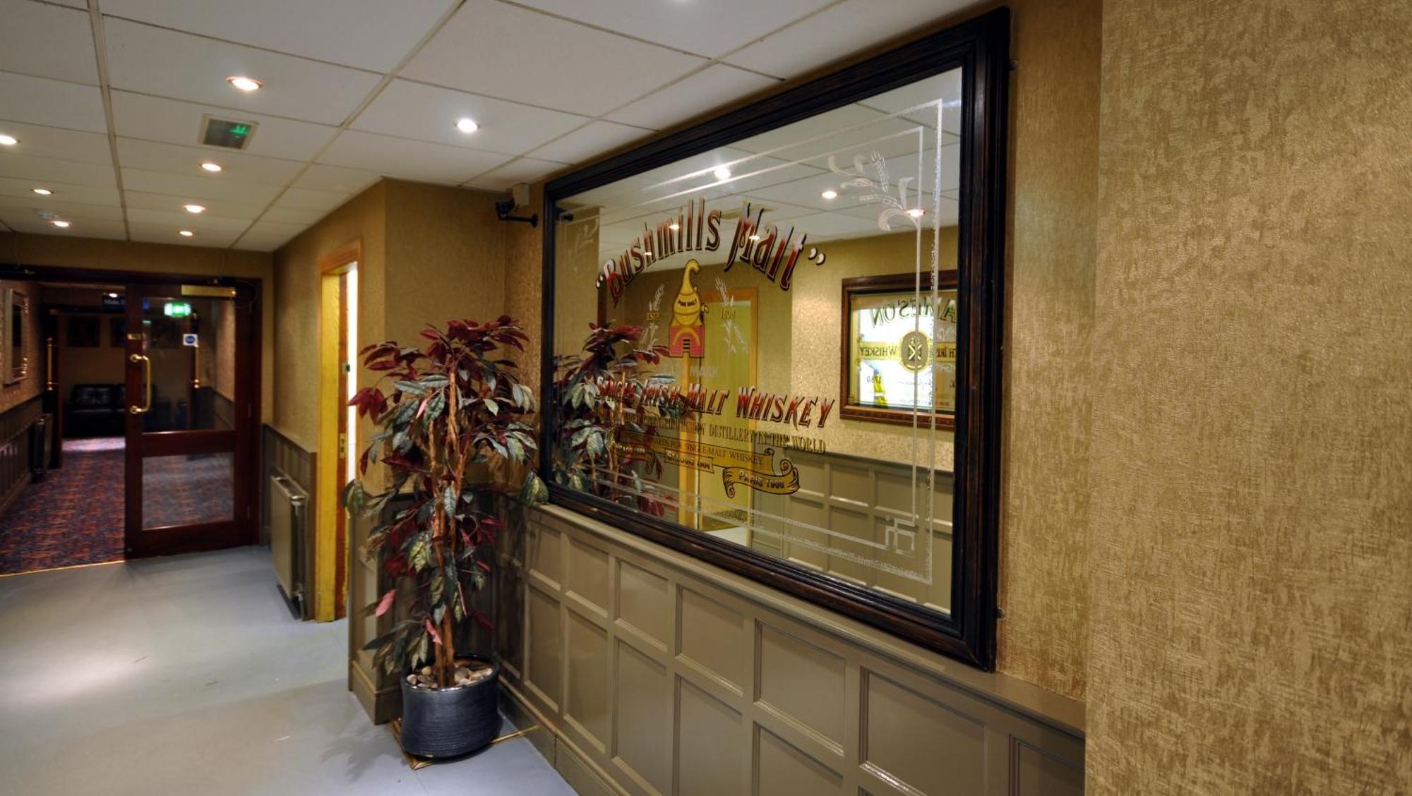 Royal Court Hotel Portrush Ngoại thất bức ảnh